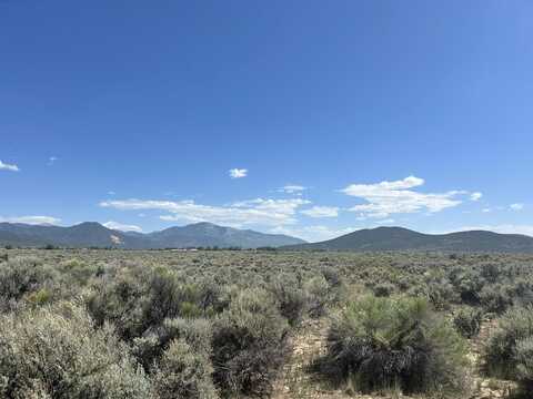 Arkay Ranch Road, Cerro, NM 87519