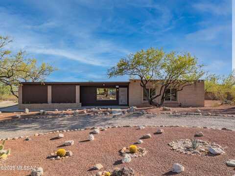 9150 E Loma Linda Place, Tucson, AZ 85749