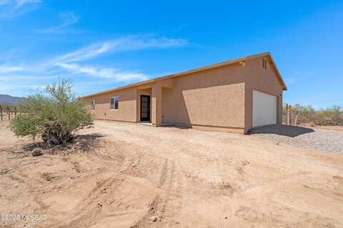 6979 N Boswell Lane, Tucson, AZ 85743
