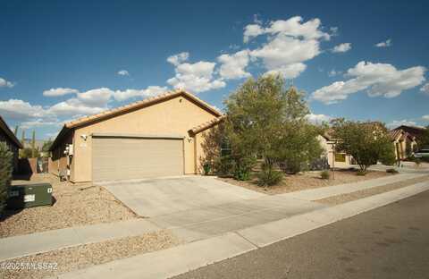 9150 N Wagon Spoke Court, Tucson, AZ 85742