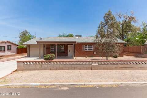 5731 E Helen Street, Tucson, AZ 85712