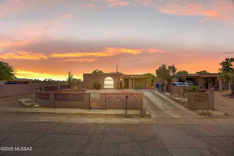 5526 S Pinta Avenue, Tucson, AZ 85706