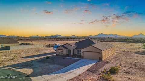 13331 N Carbine Court, Marana, AZ 85653