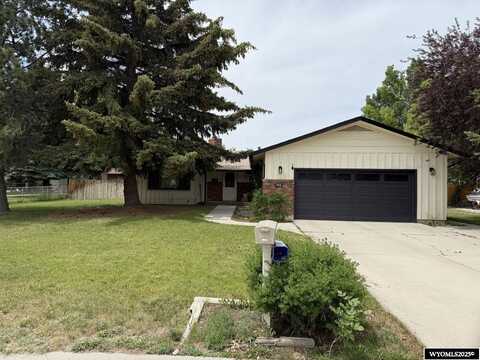 604 Meadowlark, Riverton, WY 82501