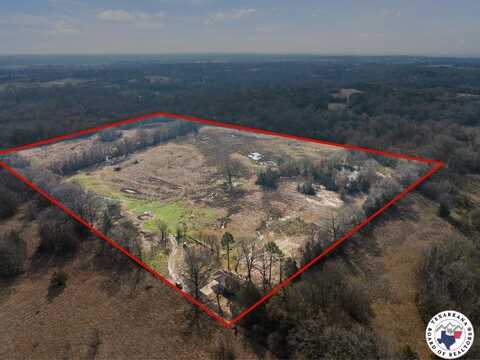 10 County Road 3357, Omaha, TX 75571