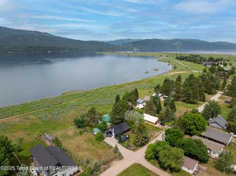 247 COTTAGE Lane, Alpine, WY 83128