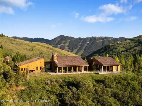 585 W SENA Road, Jackson, WY 83001