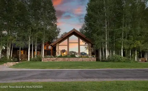 2540 TRADER Road, Jackson, WY 83001