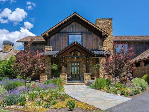 5060 W EAGLE Road, Wilson, WY 83014
