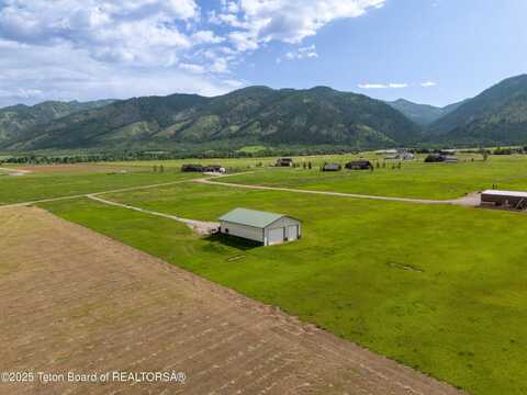 577 SHOOTING STAR DR, Bedford, WY 83112