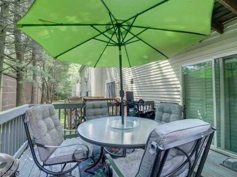 345 Tebe Pl, Union, NJ 07088