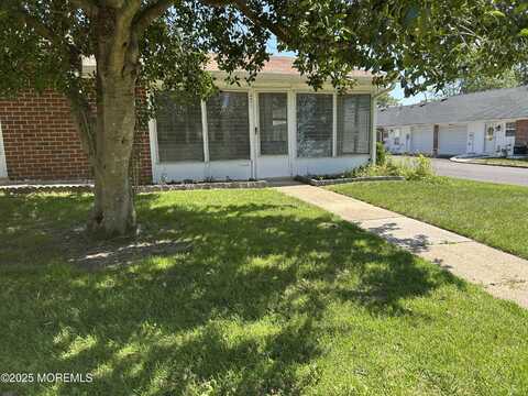 844D Inverness Court, Lakewood, NJ 08701