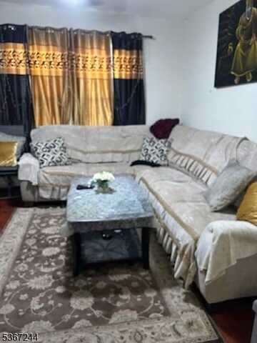 273 Lincoln St, Phillipsburg, NJ 08865