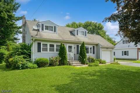 10 Springdale Gardens Rd, Andover, NJ 07821