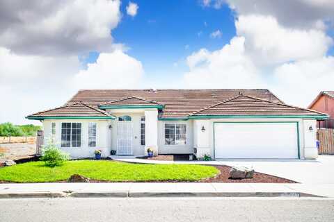 1127 W Orange Avenue, Porterville, CA 93257
