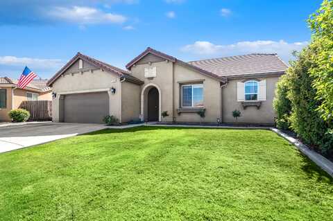 1113 N Linda Vista Court, Visalia, CA 93291