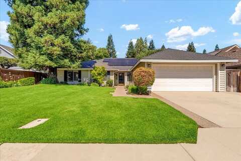 593 E Shelldrake Circle, Fresno, CA 93730