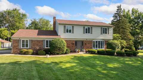 9824 Iron Bridge Road, Roanoke, IN 46783
