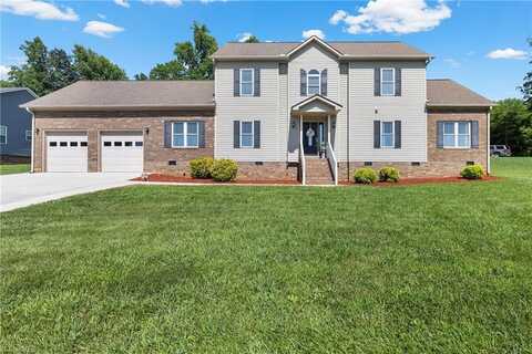 1646 Johnnys Way Road, Asheboro, NC 27239