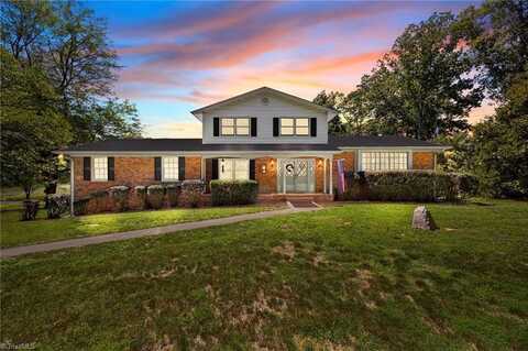 3601 Edgefield Road, Greensboro, NC 27409