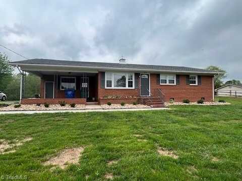 318 Welch Road, Mount Airy, NC 27030
