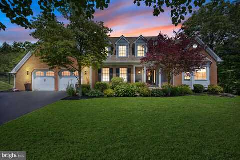 6 VALLEY CIRCLE, DOYLESTOWN, PA 18901