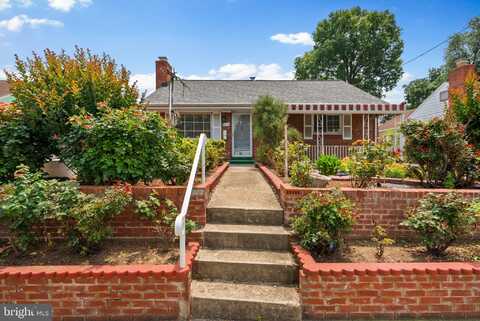 8031 NEW RIGGS ROAD, HYATTSVILLE, MD 20783