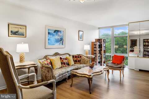 3600 CONSHOHOCKEN AVENUE, PHILADELPHIA, PA 19131