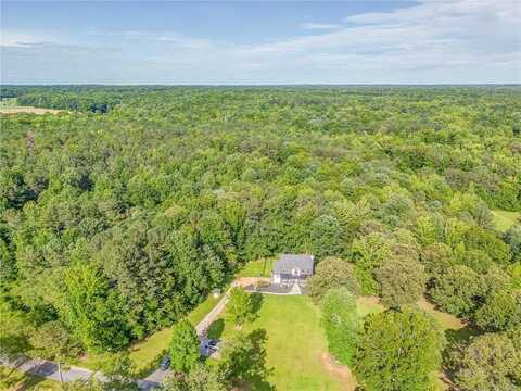 323 SCHOOLHOUSE Road, Rockmart, GA 30153