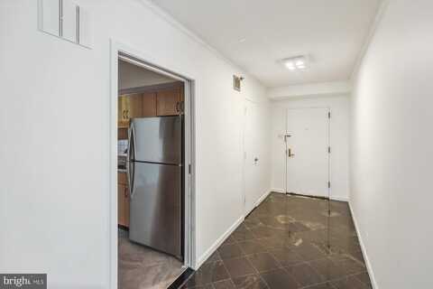 1200 CRYSTAL DRIVE, ARLINGTON, VA 22202