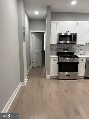 2840 W GIRARD AVENUE, PHILADELPHIA, PA 19130