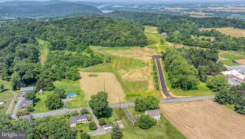 528 PHILLIPS DRIVE, COLUMBIA, PA 17512