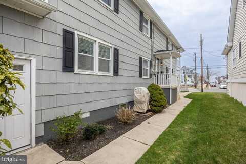 1527 BAY AVENUE, OCEAN CITY, NJ 08226