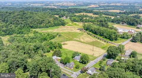 524 PHILLIPS DRIVE, COLUMBIA, PA 17512