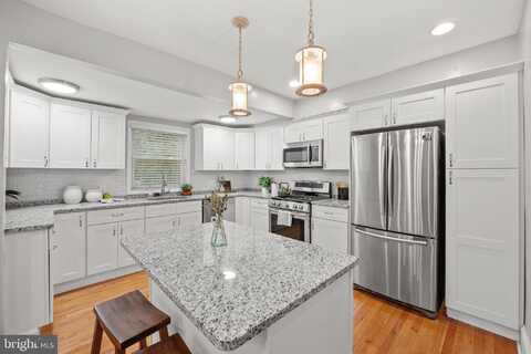 402 FOREST VIEW ROAD, LINTHICUM HEIGHTS, MD 21090