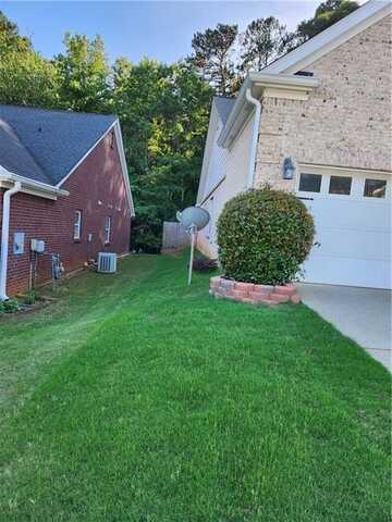 979 Simonton Glen Drive, Lawrenceville, GA 30045