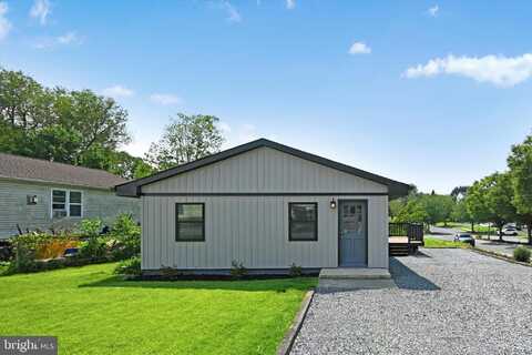 216 N DUKE STREET, HUMMELSTOWN, PA 17036