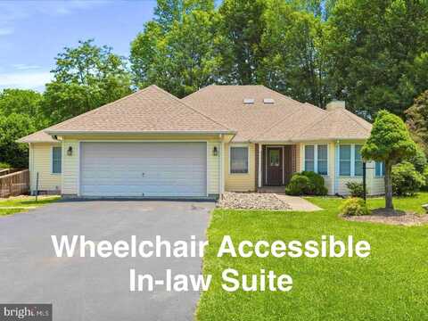 262 BABBLING BROOK LANE, MARTINSBURG, WV 25403