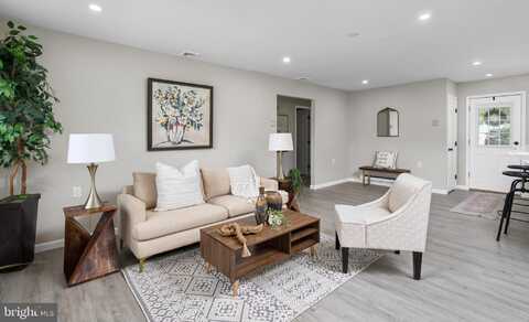 48 WESTPORT, WHITING, NJ 08759