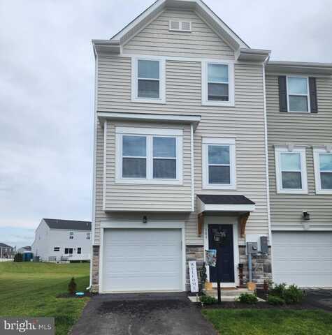 109 ZANDER ROAD, INWOOD, WV 25428