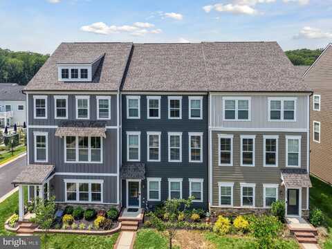 1758 AUTUMN MAPLE LEAF DRIVE, DUMFRIES, VA 22026