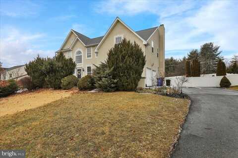 209 N SHADYBROOKE DRIVE N, DOUGLASSVILLE, PA 19518