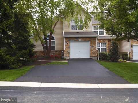 173 GLENEAGLES COURT, BLUE BELL, PA 19422