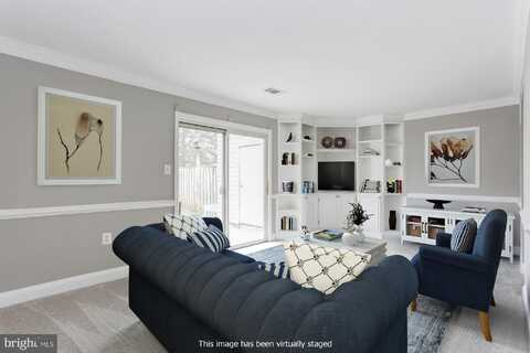 237 NOTTOWAY STREET SE, LEESBURG, VA 20175