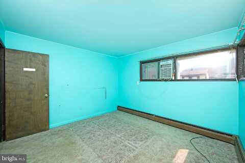 12 GERANIUM ROAD, LEVITTOWN, PA 19057