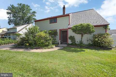 12 GERANIUM ROAD, LEVITTOWN, PA 19057