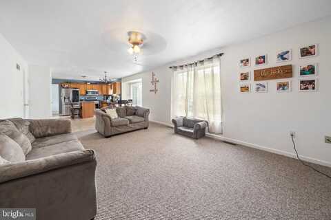 106 SANDY WAY, COATESVILLE, PA 19320