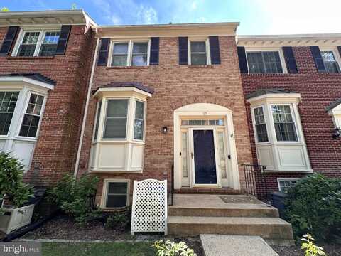 13 CARRIAGE HOUSE CIRCLE, ALEXANDRIA, VA 22304