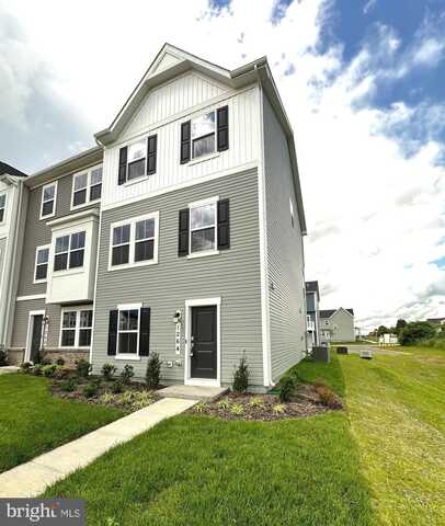 1264 CEDAR VALLEY RD, RANSON, WV 25438