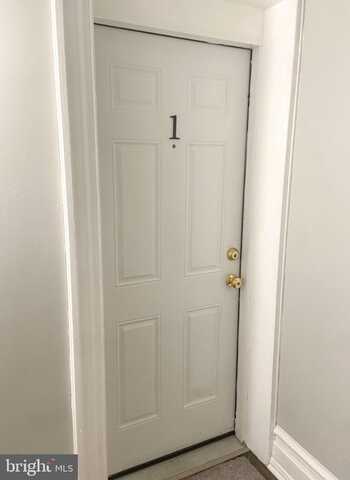 42 E 3RD STREET, POTTSTOWN, PA 19464